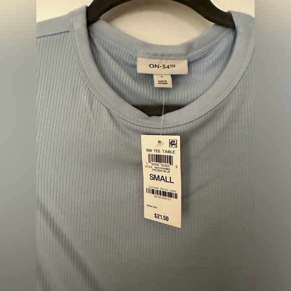 NWT Ribbed Tee - Size S - Picture 3 of 3